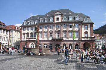 Rathaus am Marktplatz in Heidelberg