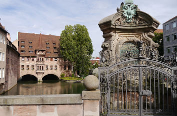 Heilig-Geist-Spital Museumsbrücke Nürnberg