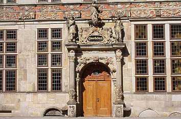 Portal am Gewerbehaus in Bremen