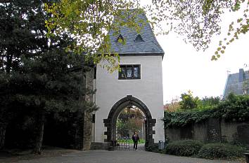 Burgtor am Deutschherrenhaus in Koblenz