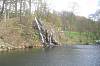Wasserfall mit Teich