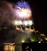 Feuerwerk Rhein in Flammen