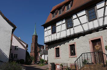 Dilsberg mit Kirche