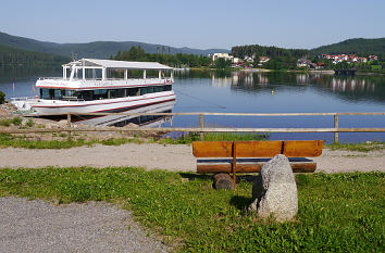 Ausflugsschiff auf dem Schluchsee