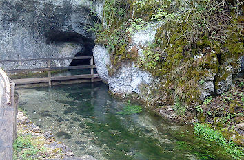 Karstquelle der Wimsener Höhle