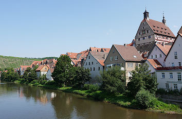 Enz und Rathaus Besigheim