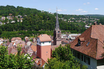 Blick auf Calw mit Kirchturm St. Peter und Paul