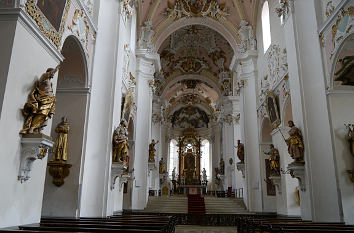Innenraum Basilika St. Vitus Ellwangen