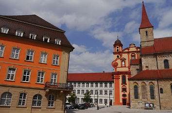 Marktplatz Ellwangen mit Stiftsrathaus, Stadtkirche und St. Vitus