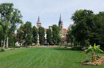 Hofgarten, Stiftskirche und Schloss in Öhringen