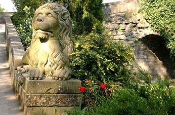 Steinerner Löwe in Kirchberg an der Jagst