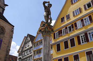 Georgsbrunnen Holzmarkt Tübingen