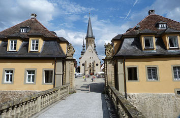 Brücke an der Fürstlichen Weingalerie in Weikersheim