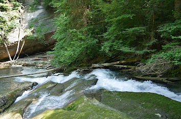 Wasserkaskade im Eistobel im Allgäu
