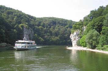 Schifffahrt auf der Donau