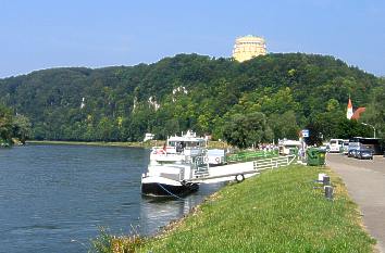 Kelheim: Donau und Befreiungshalle