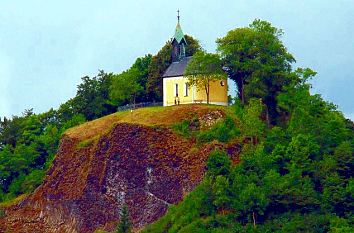 Hoher Parkstein mit Kapelle