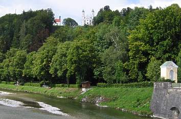 Heilig-Kreuz-Kirche auf Kalvarienberg in Bad Tölz