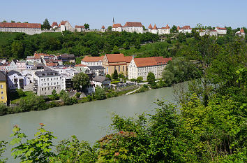 Rathaus Blick auf die Stadt Burghausen