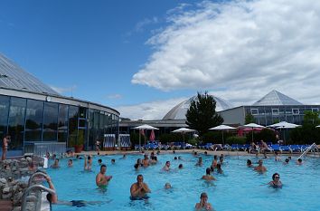 Außenbecken Therme Erding