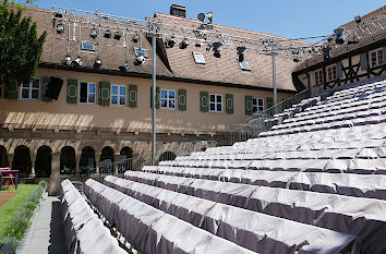Festspiele im Kreuzgang von Feuchtwangen
