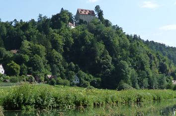 Burg Rabeneck über der Wiesent