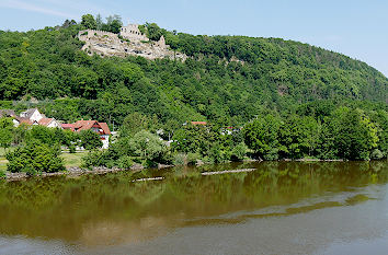 Karlsburg gebenüber von Karlstadt