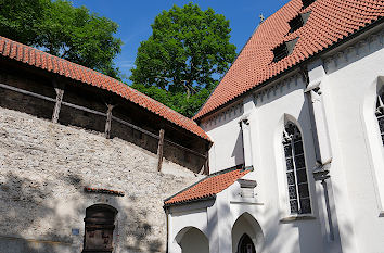 Stadtmauer an Kirche St. Blasius in Kaufbeuren