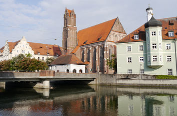 Heiliggeistkirche an der Isar in Landshut