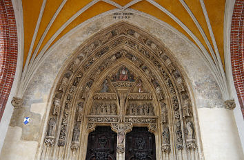 Westportal Heiliggeistkirche Landshut