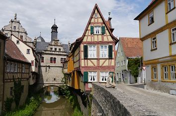 Malerwinkelhaus und Maintor Marktbreit