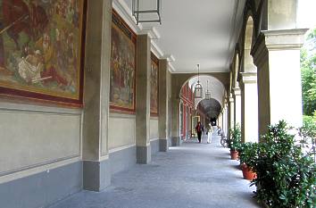 Arkadengang im Münchner Hofgarten