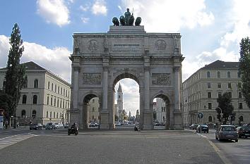 Siegestor in der Ludwigstraße München