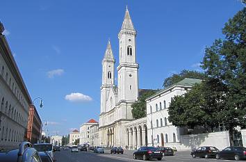 Ludwigskirche in der Ludwigstraße