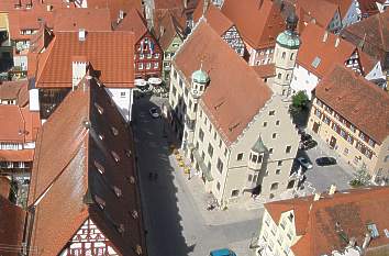 Rathaus am Marktplatz in Nördlingen