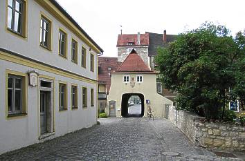 Mittleres Tor und Heimatmuseum in Berching