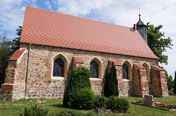 Kapelle St. Briccius neben Burg Eisenhardt
