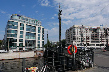 Weidendammerbrücke Friedrichstraße Berlin