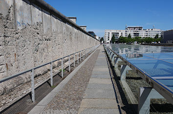 Außenbereich Topographie des Terrors Berliner Mauer