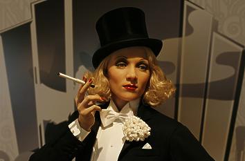 Marlene Dietrich im Wachsfigurenkabinett Madame Tussauds