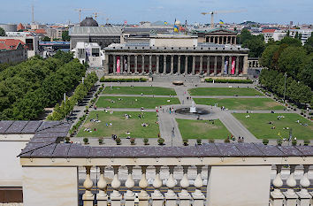 Blick auf Lustgarten und Museumsinsel vom Schlossdach