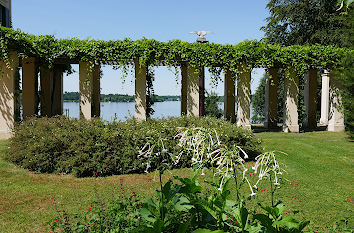 Schlossgarten Schloss Glienicke