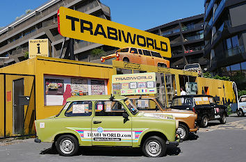 Trabants vor Trabimuseum