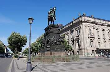 Unter den Linden