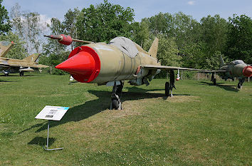 MiG auf dem ehemaligen Militärflugplatz Cottbus
