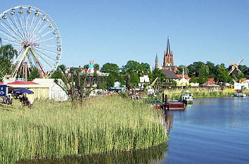 Frühlingsvolksfest zur Baumlüte in Werder (Havel)