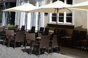 Straßencafé