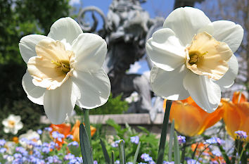 Osterglocken und Osterfeiertage