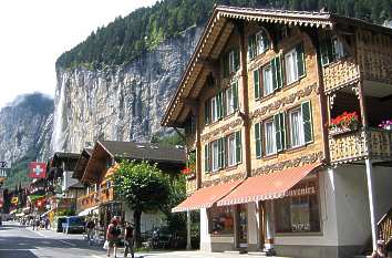 Lauterbrunnen mit Staubbachfall