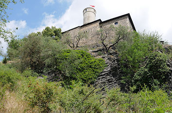 Felsburg auf Felsen